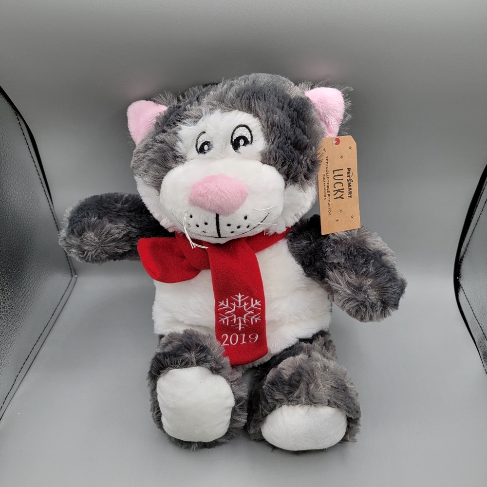 Petsmart Collectible Squeaky Plush Toy "Lucky " 2019
